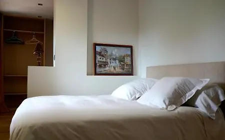 Ciudad De Petra サンティリャーナ・デル・マル