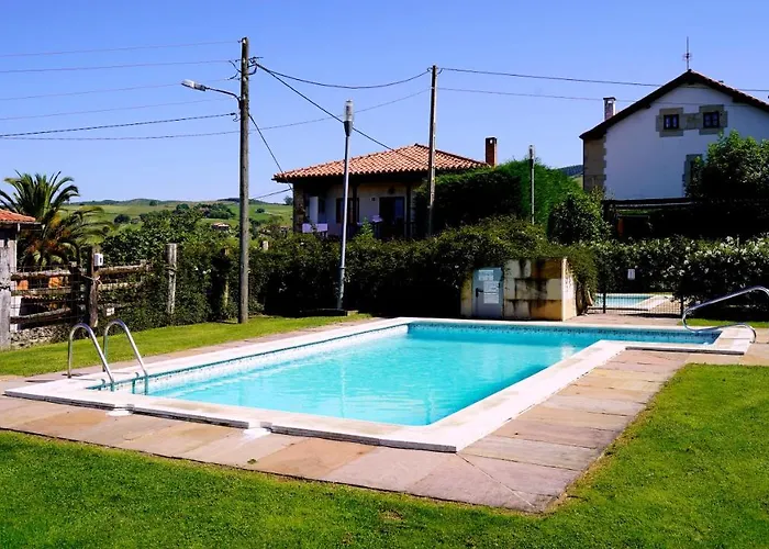 Ciudad De Petra * Santillana del Mar