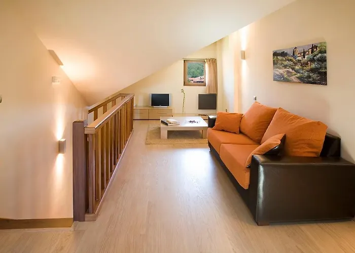 Ciudad De Petra * Santillana del Mar